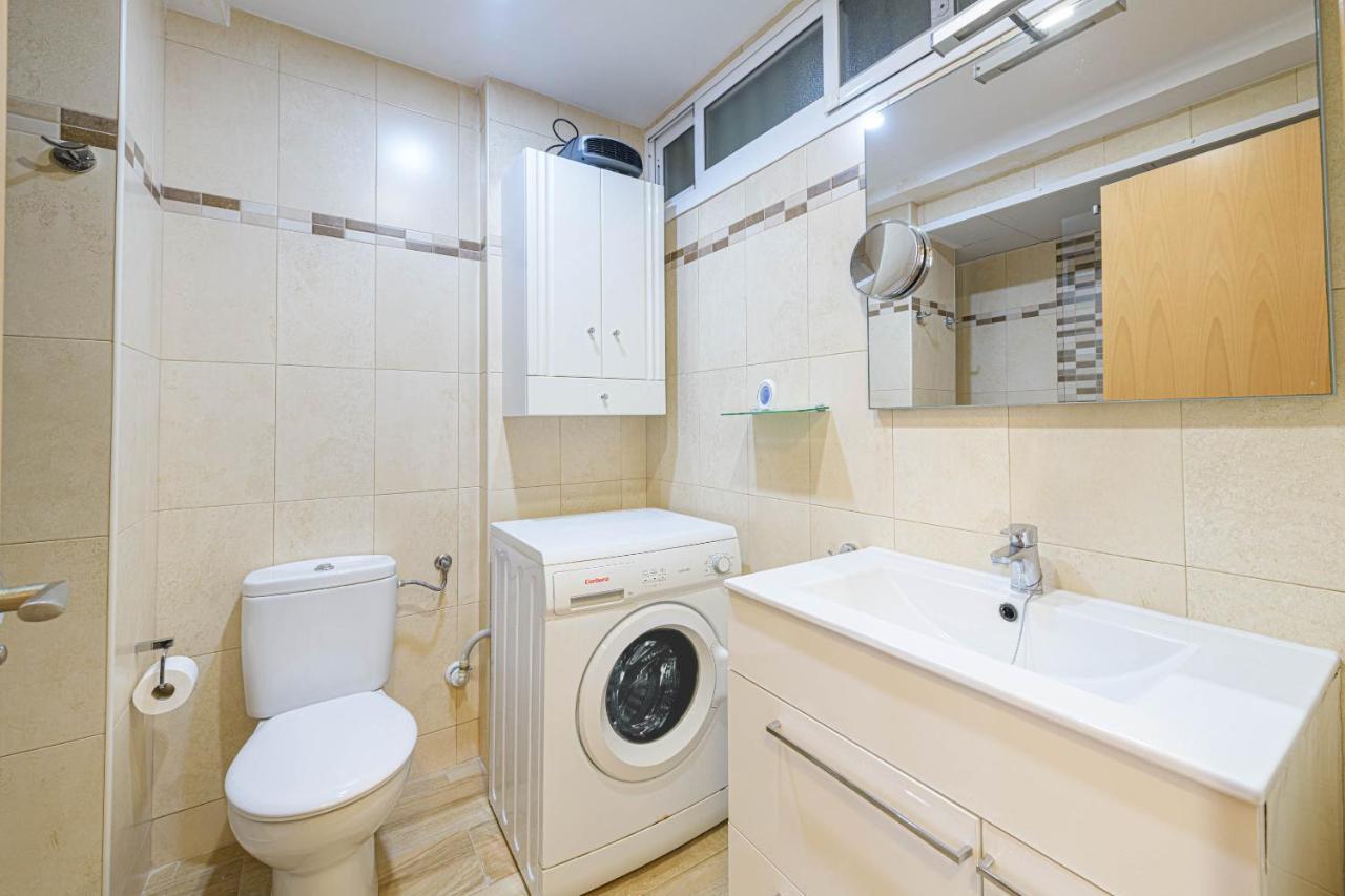 Wintowinrentals Excelente Ubicacion Y Vista Al Mar Fuengirola Exterior photo